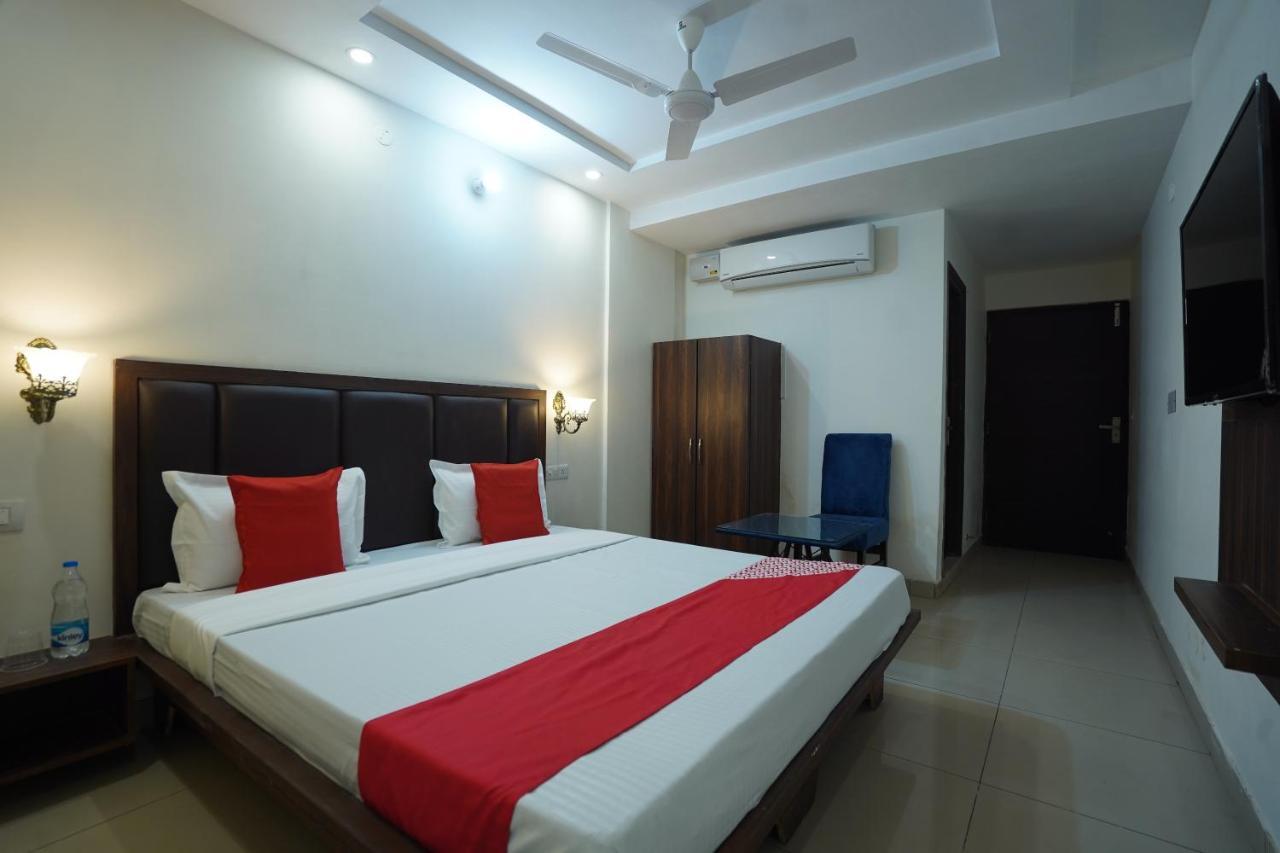 Hotel O Grey Orchid Ludhiana Exterior foto